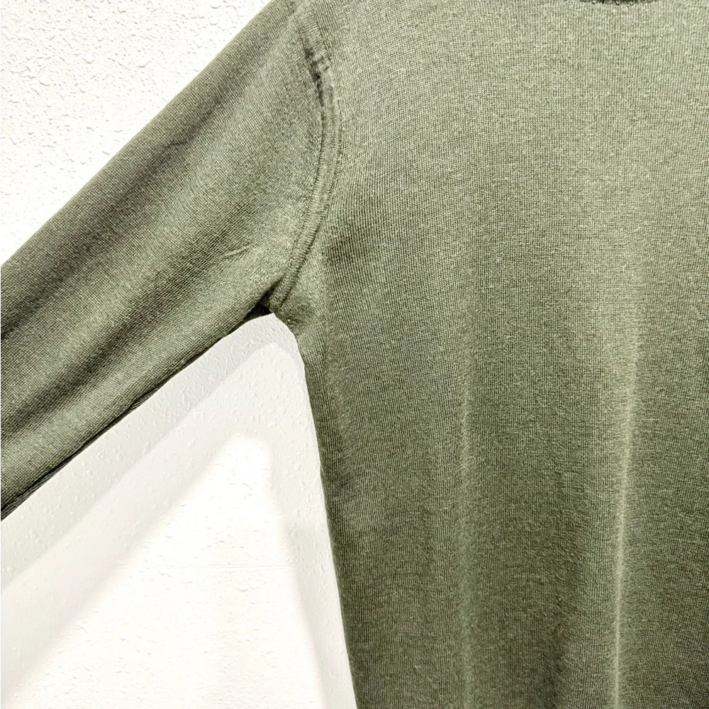 Banana Republic 100% merino wool‎ Olive green Long Sleeve sweater S